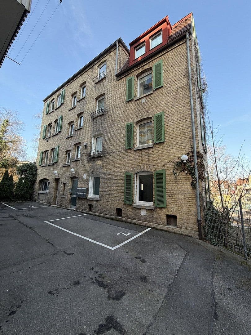 Pronájem bytu 2+1 48 m², Paulusstr. 22, Stuttgart, Bádensko-Württembersko Pronájem bytu 2+1 48 m², Paulusstr. 22, Stuttgart, Bádensko-Württembersko