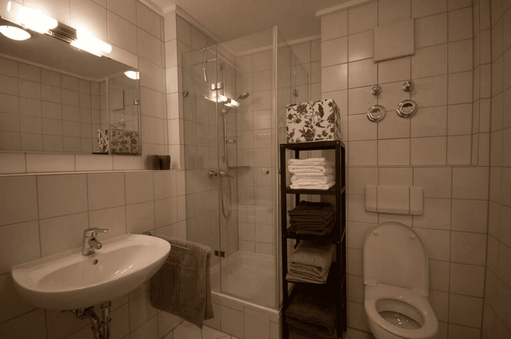 Pronájem bytu 2+1 60 m², Karlsruhe, Bádensko-Württembersko Pronájem bytu 2+1 60 m², Karlsruhe, Bádensko-Württembersko