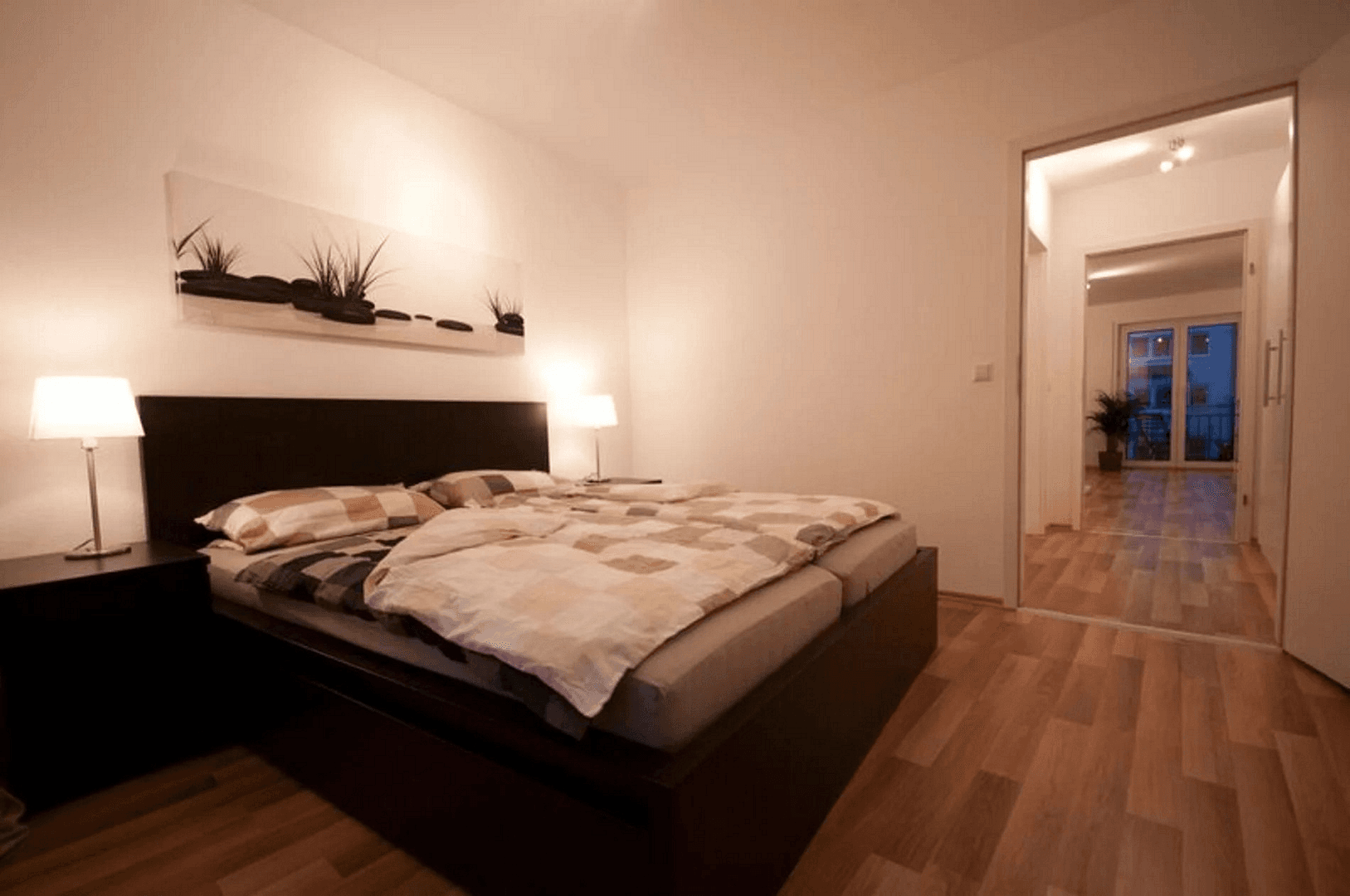 Pronájem bytu 2+1 60 m², Karlsruhe, Bádensko-Württembersko Pronájem bytu 2+1 60 m², Karlsruhe, Bádensko-Württembersko