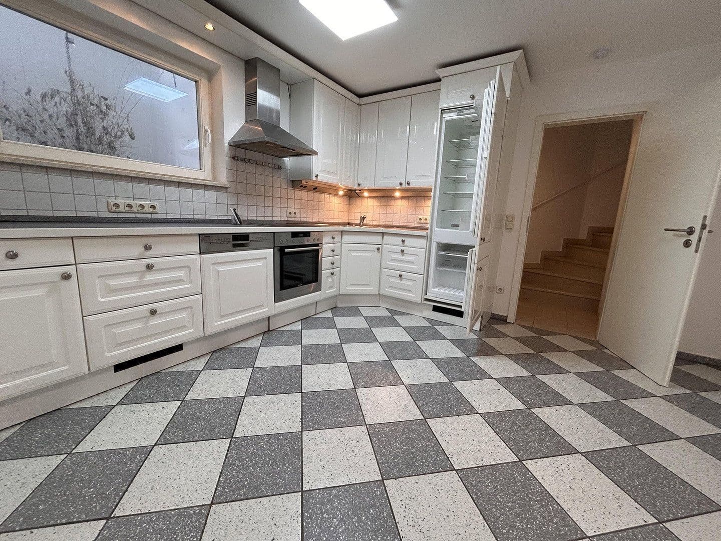 Prodej domu 87 m², pozemek 147 m², München, Bavorsko Prodej domu 87 m², pozemek 147 m², München, Bavorsko