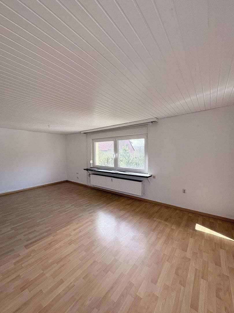 Pronájem bytu 3+1 70 m², Wermuthstraße 11, Bad Münder am Deister, Dolní Sasko Pronájem bytu 3+1 70 m², Wermuthstraße 11, Bad Münder am Deister, Dolní Sasko
