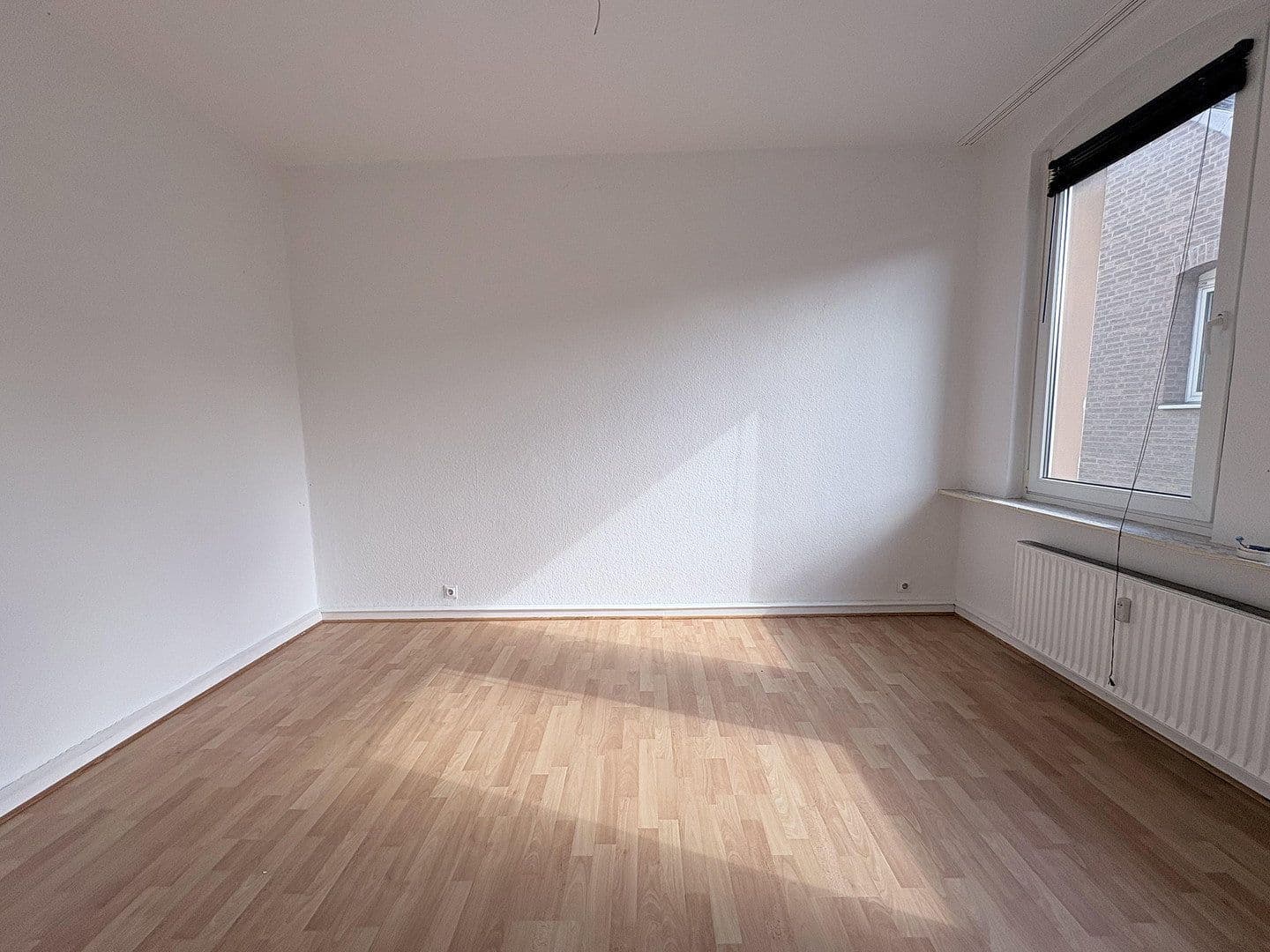 Pronájem bytu 3+1 70 m², Wermuthstraße 11, Bad Münder am Deister, Dolní Sasko Pronájem bytu 3+1 70 m², Wermuthstraße 11, Bad Münder am Deister, Dolní Sasko