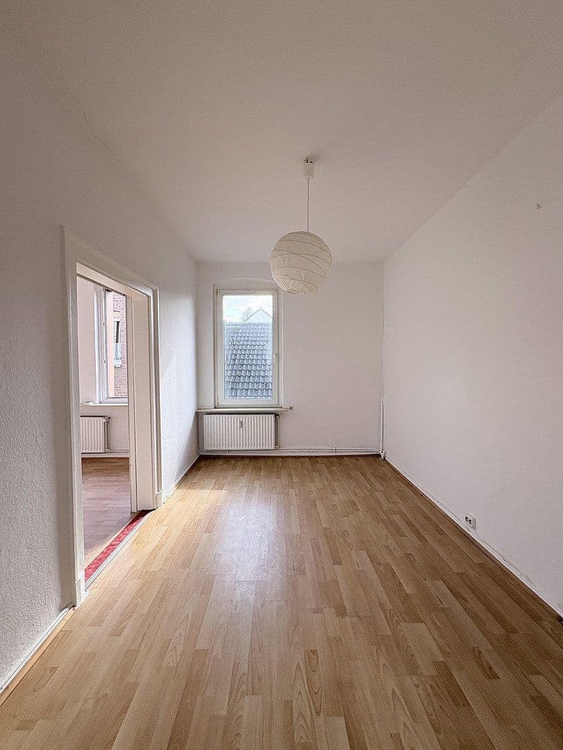 Pronájem bytu 3+1 70 m², Wermuthstraße 11, Bad Münder am Deister, Dolní Sasko Pronájem bytu 3+1 70 m², Wermuthstraße 11, Bad Münder am Deister, Dolní Sasko