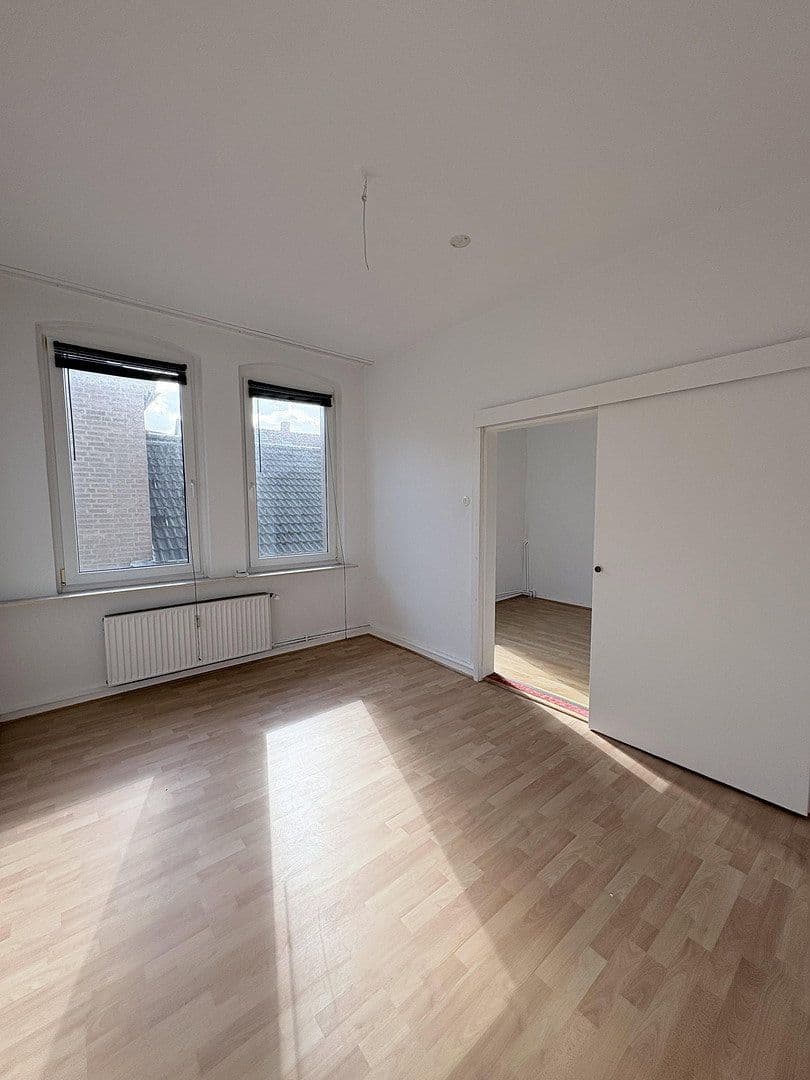 Pronájem bytu 3+1 70 m², Wermuthstraße 11, Bad Münder am Deister, Dolní Sasko Pronájem bytu 3+1 70 m², Wermuthstraße 11, Bad Münder am Deister, Dolní Sasko