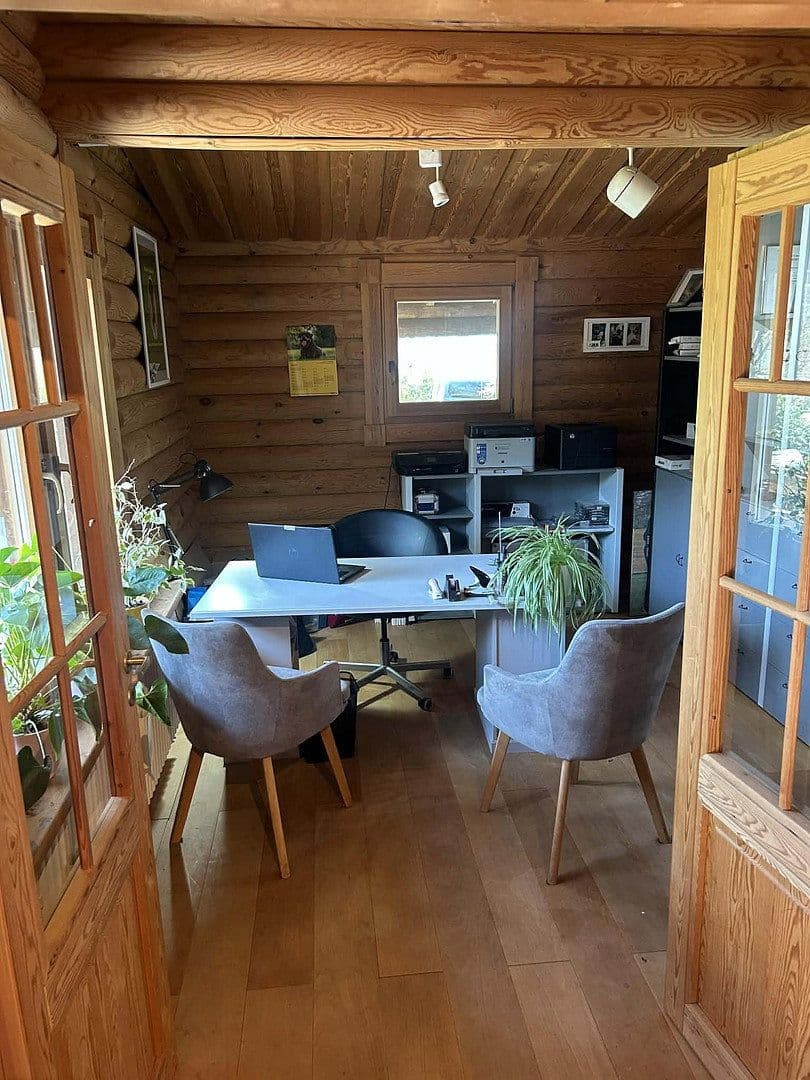 Prodej domu 250 m², pozemek 8.000 m², In der Schorbach 1c, Waldfischbach-Burgalben, Porýní-Falc Prodej domu 250 m², pozemek 8.000 m², In der Schorbach 1c, Waldfischbach-Burgalben, Porýní-Falc