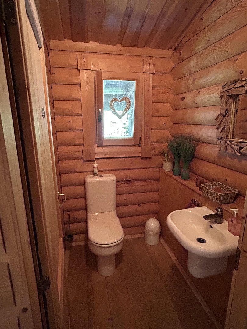 Prodej domu 250 m², pozemek 8.000 m², In der Schorbach 1c, Waldfischbach-Burgalben, Porýní-Falc Prodej domu 250 m², pozemek 8.000 m², In der Schorbach 1c, Waldfischbach-Burgalben, Porýní-Falc