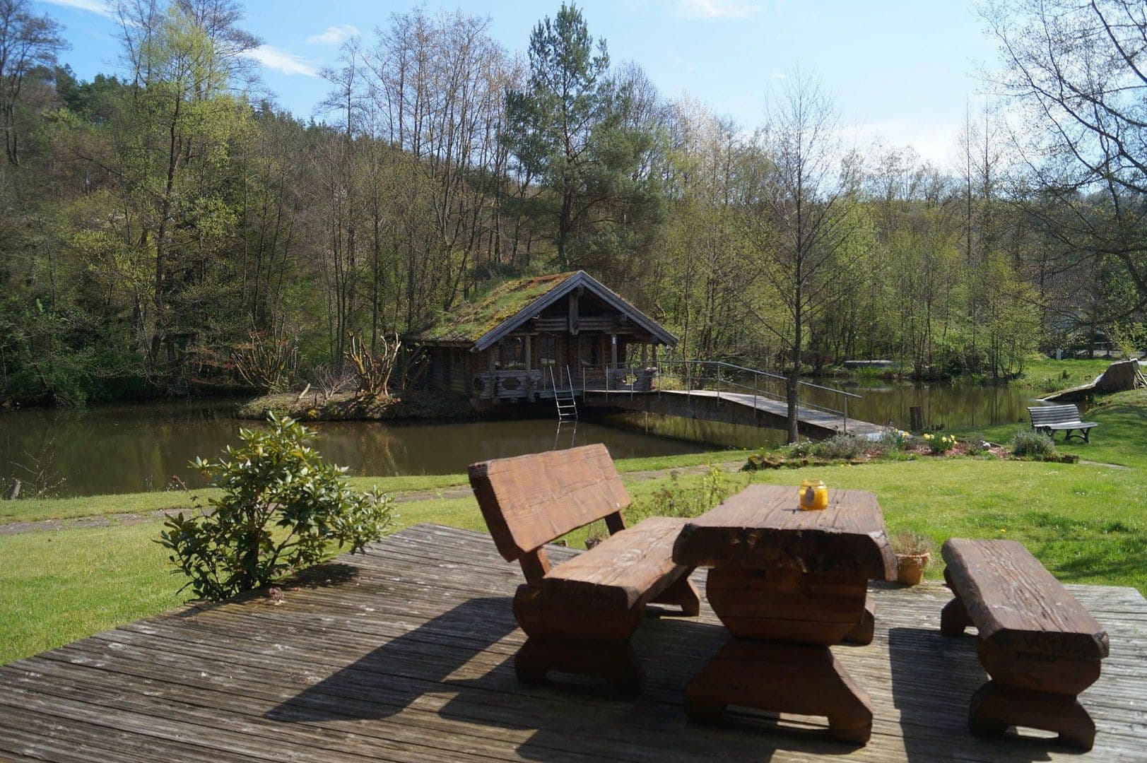 Prodej domu 250 m², pozemek 8.000 m², In der Schorbach 1c, Waldfischbach-Burgalben, Porýní-Falc Prodej domu 250 m², pozemek 8.000 m², In der Schorbach 1c, Waldfischbach-Burgalben, Porýní-Falc