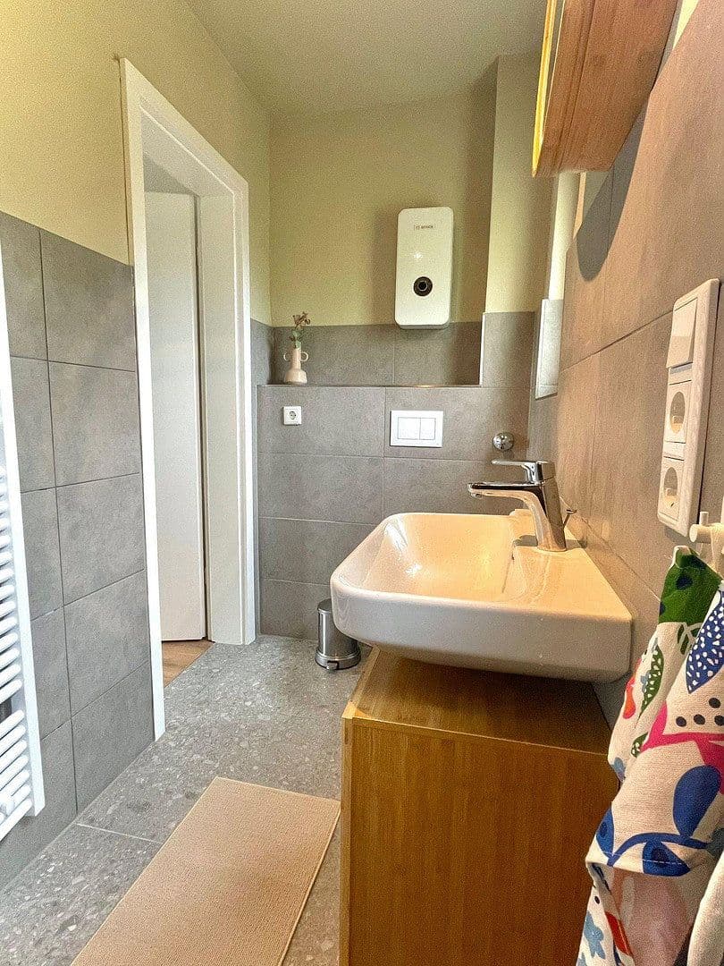 Pronájem bytu 3+1 72 m², Lübecker Straße 12, Dortmund, Severní Porýní-Vestfálsko Pronájem bytu 3+1 72 m², Lübecker Straße 12, Dortmund, Severní Porýní-Vestfálsko