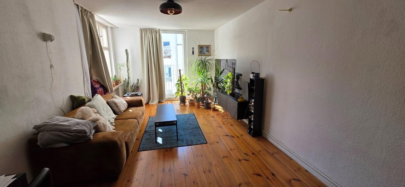 Prodej bytu 2+1 74 m², Liebenwalder Straße 32, Berlin, Berlín Prodej bytu 2+1 74 m², Liebenwalder Straße 32, Berlin, Berlín