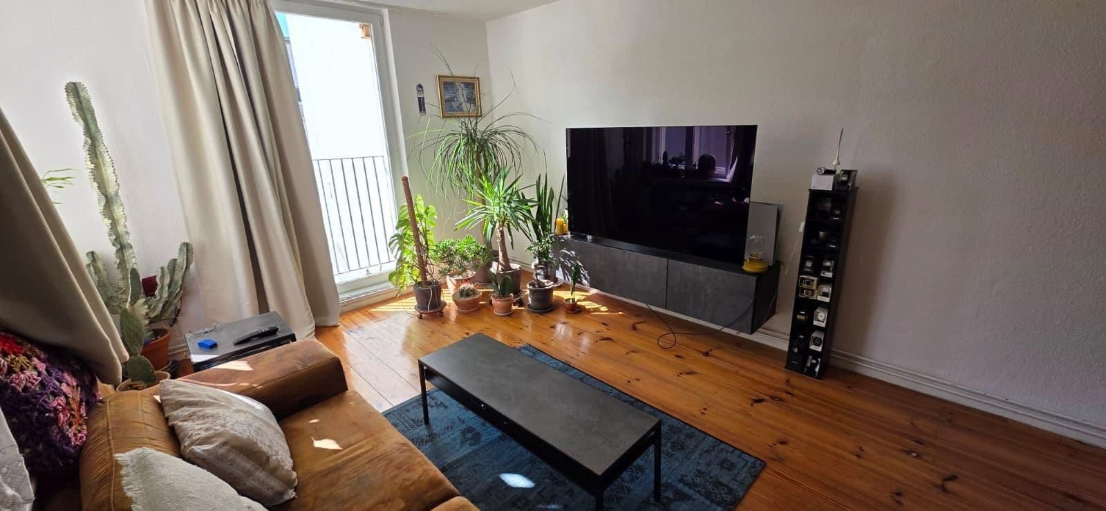 Prodej bytu 2+1 74 m², Liebenwalder Straße 32, Berlin, Berlín Prodej bytu 2+1 74 m², Liebenwalder Straße 32, Berlin, Berlín