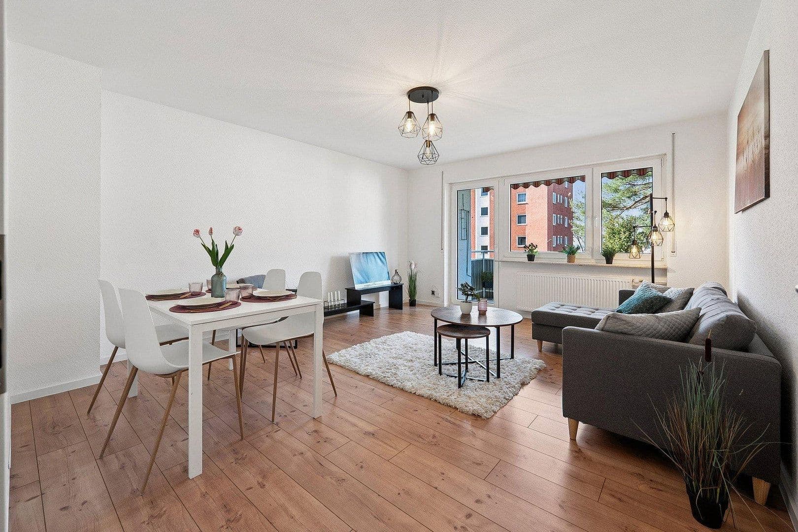 Prodej bytu 4+1 103 m², Harald-Hamberg-Straße 48, Schweinfurt, Bavorsko Prodej bytu 4+1 103 m², Harald-Hamberg-Straße 48, Schweinfurt, Bavorsko