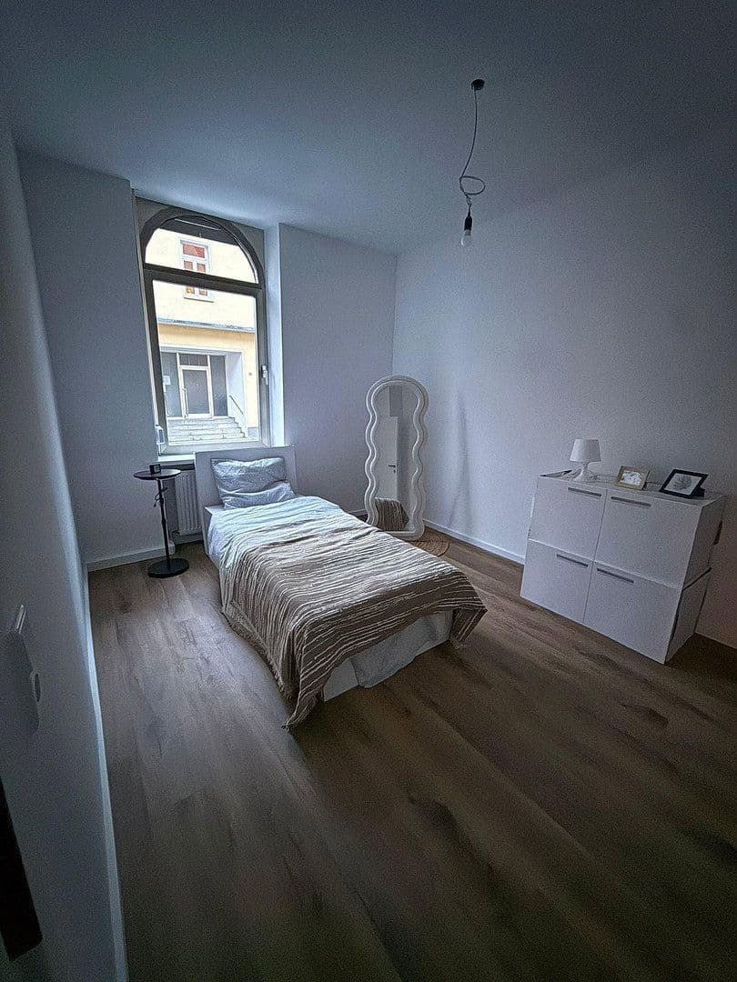 Prodej bytu 7+1 190 m², Offenbach an der Queich, Porýní-Falc Prodej bytu 7+1 190 m², Offenbach an der Queich, Porýní-Falc