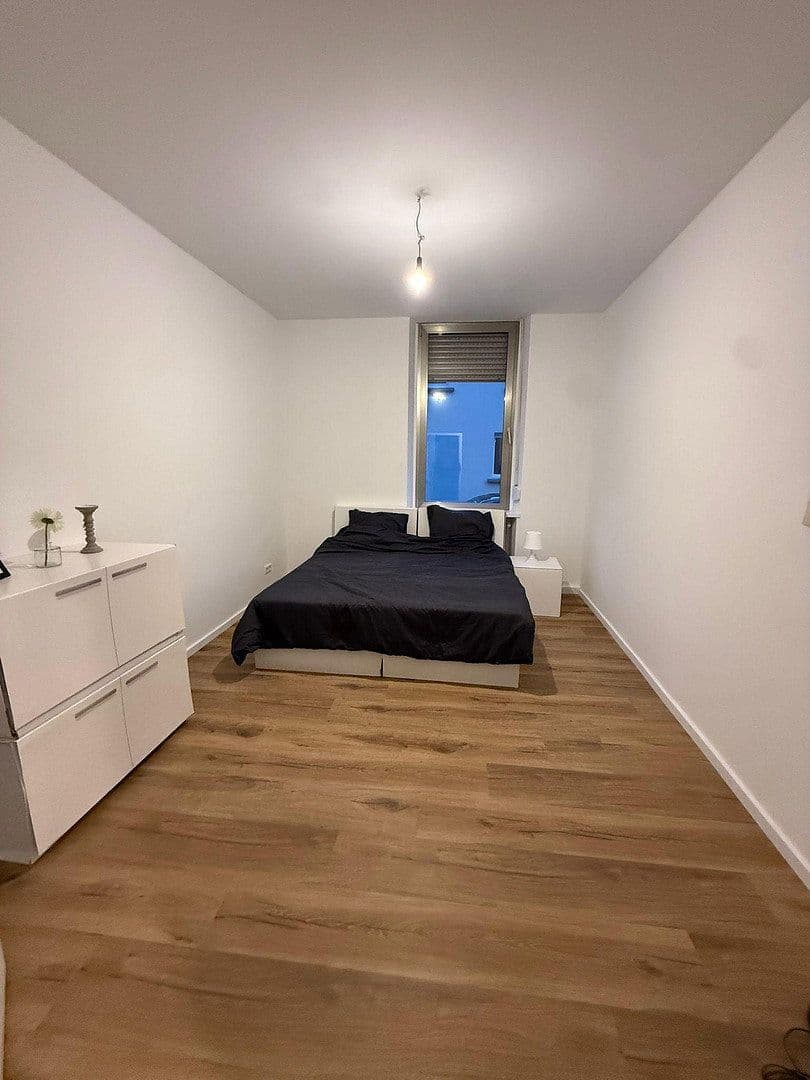 Prodej bytu 7+1 190 m², Offenbach an der Queich, Porýní-Falc Prodej bytu 7+1 190 m², Offenbach an der Queich, Porýní-Falc