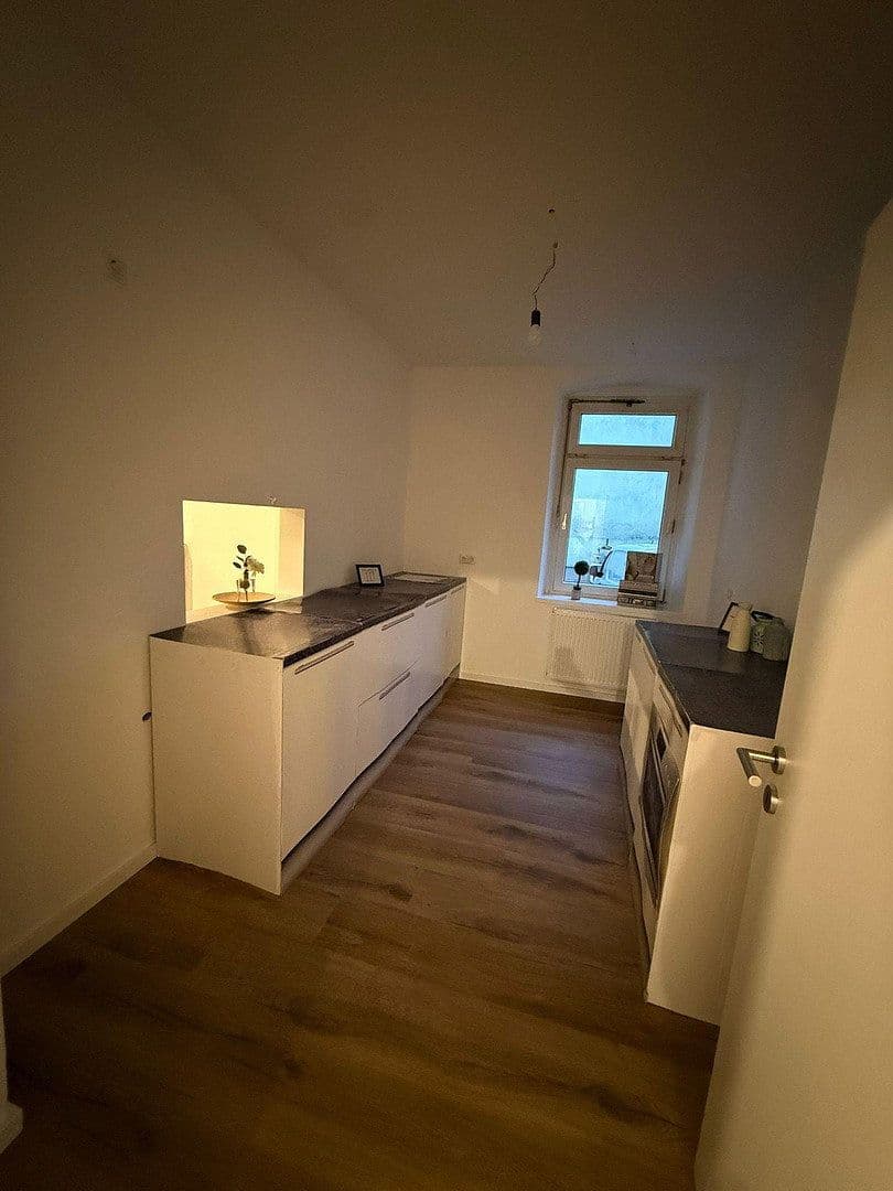 Prodej bytu 7+1 190 m², Offenbach an der Queich, Porýní-Falc Prodej bytu 7+1 190 m², Offenbach an der Queich, Porýní-Falc