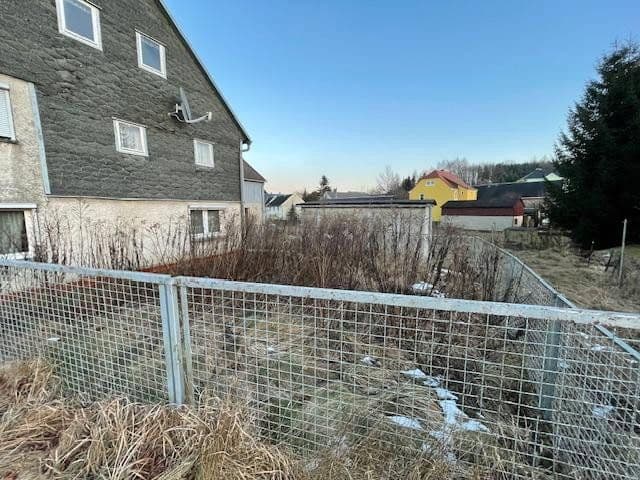 Prodej domu 250 m², pozemek 1.710 m², Gickelsbergweg 3, Großharthau, Sasko Prodej domu 250 m², pozemek 1.710 m², Gickelsbergweg 3, Großharthau, Sasko