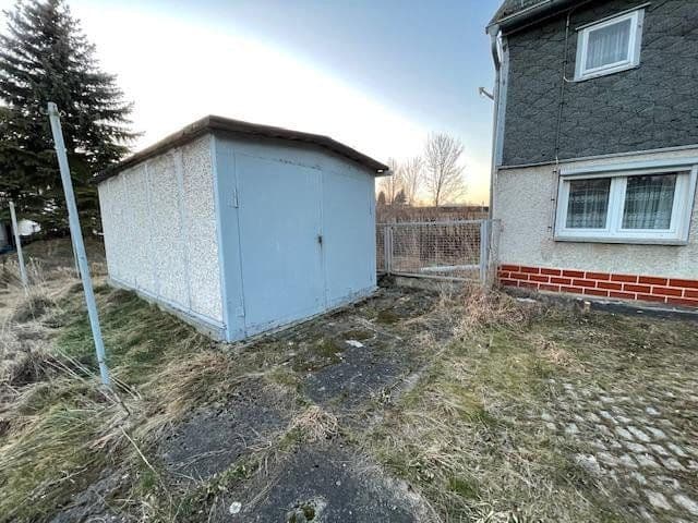 Prodej domu 250 m², pozemek 1.710 m², Gickelsbergweg 3, Großharthau, Sasko Prodej domu 250 m², pozemek 1.710 m², Gickelsbergweg 3, Großharthau, Sasko