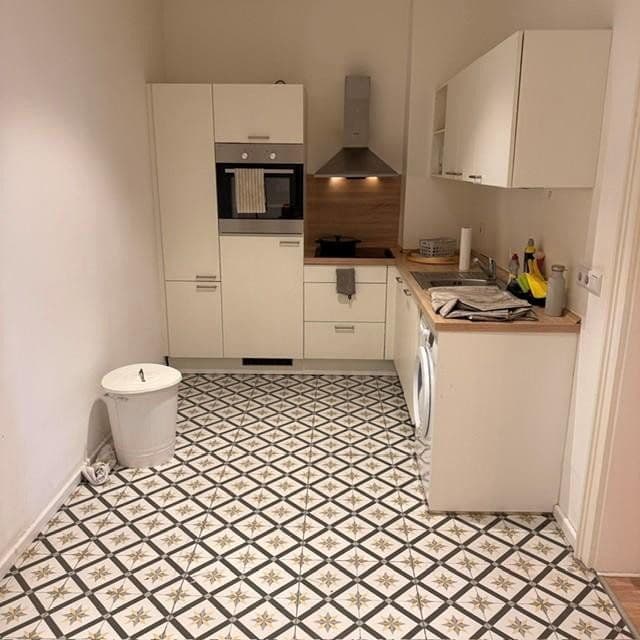 Prodej bytu 4+1 96 m², Andreasstraße 46, Berlin, Berlín Prodej bytu 4+1 96 m², Andreasstraße 46, Berlin, Berlín