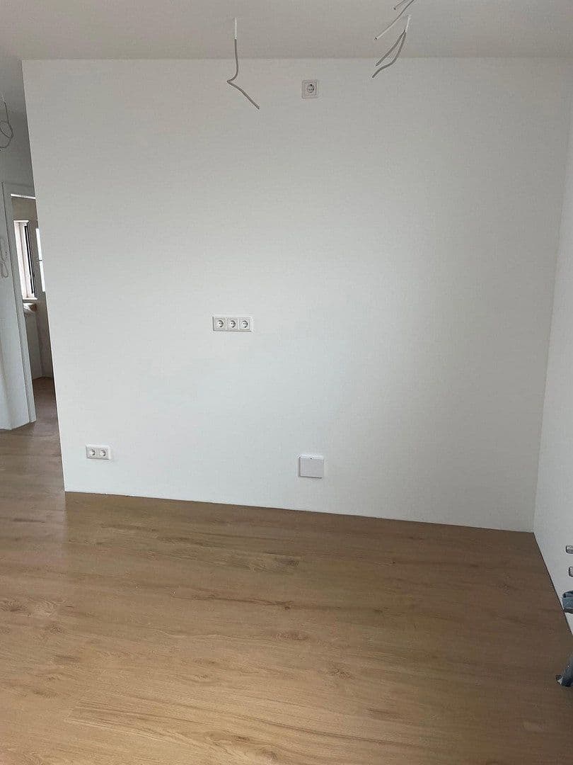 Pronájem bytu 3+1 77 m², Rodenbach, Porýní-Falc Pronájem bytu 3+1 77 m², Rodenbach, Porýní-Falc