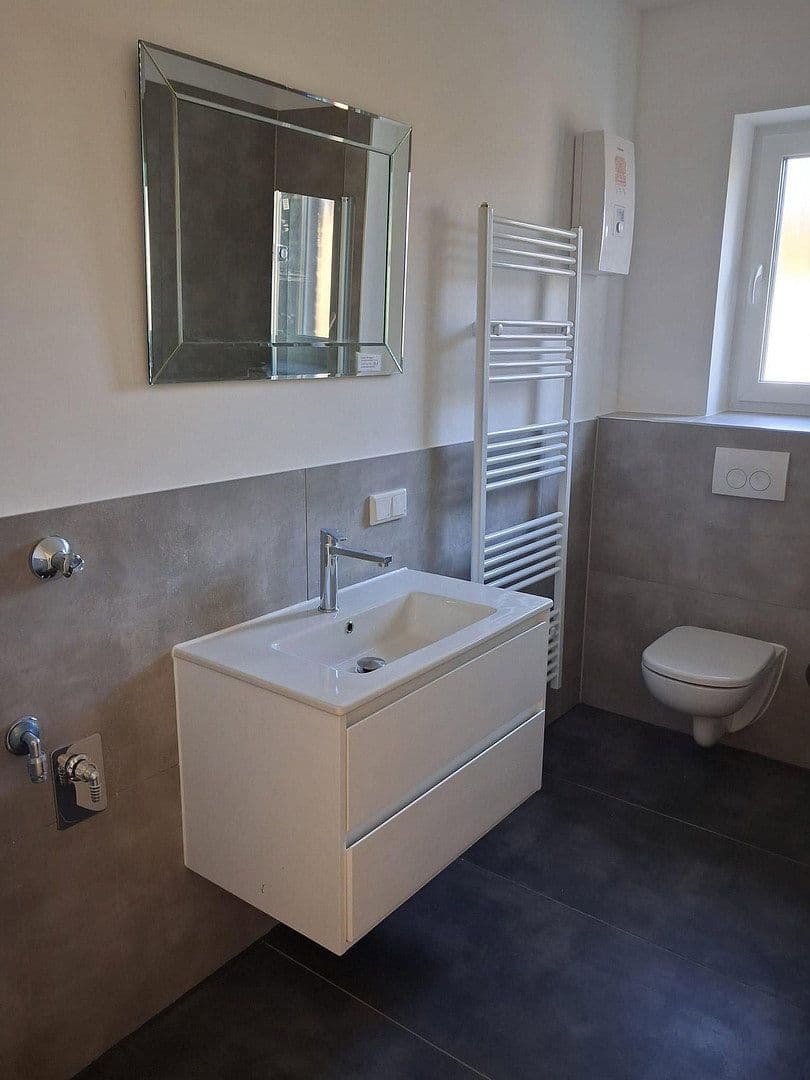 Pronájem bytu 3+1 68 m², Neustadtstraße 3, Leverkusen, Severní Porýní-Vestfálsko Pronájem bytu 3+1 68 m², Neustadtstraße 3, Leverkusen, Severní Porýní-Vestfálsko