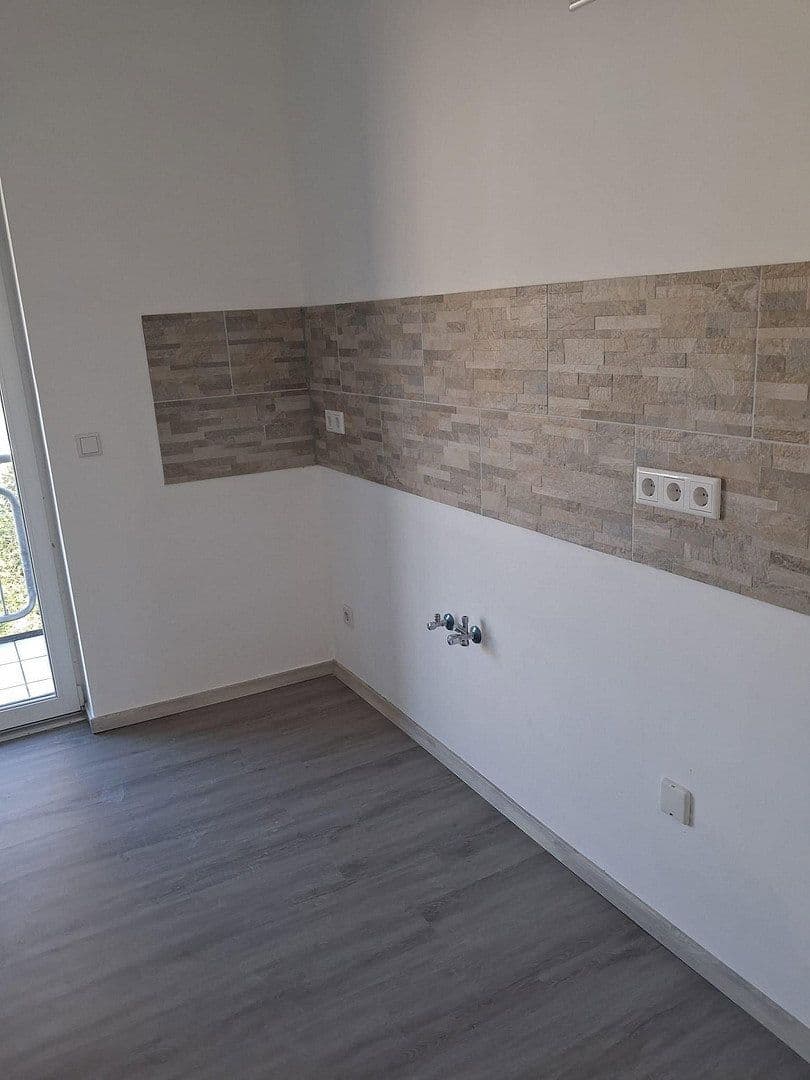 Pronájem bytu 3+1 68 m², Neustadtstraße 3, Leverkusen, Severní Porýní-Vestfálsko Pronájem bytu 3+1 68 m², Neustadtstraße 3, Leverkusen, Severní Porýní-Vestfálsko