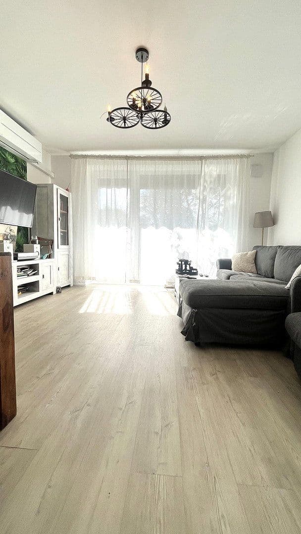 Prodej domu 117 m², pozemek 139 m², Bremen, Bremen Prodej domu 117 m², pozemek 139 m², Bremen, Bremen