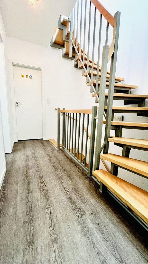 Prodej domu 117 m², pozemek 139 m², Bremen, Bremen Prodej domu 117 m², pozemek 139 m², Bremen, Bremen