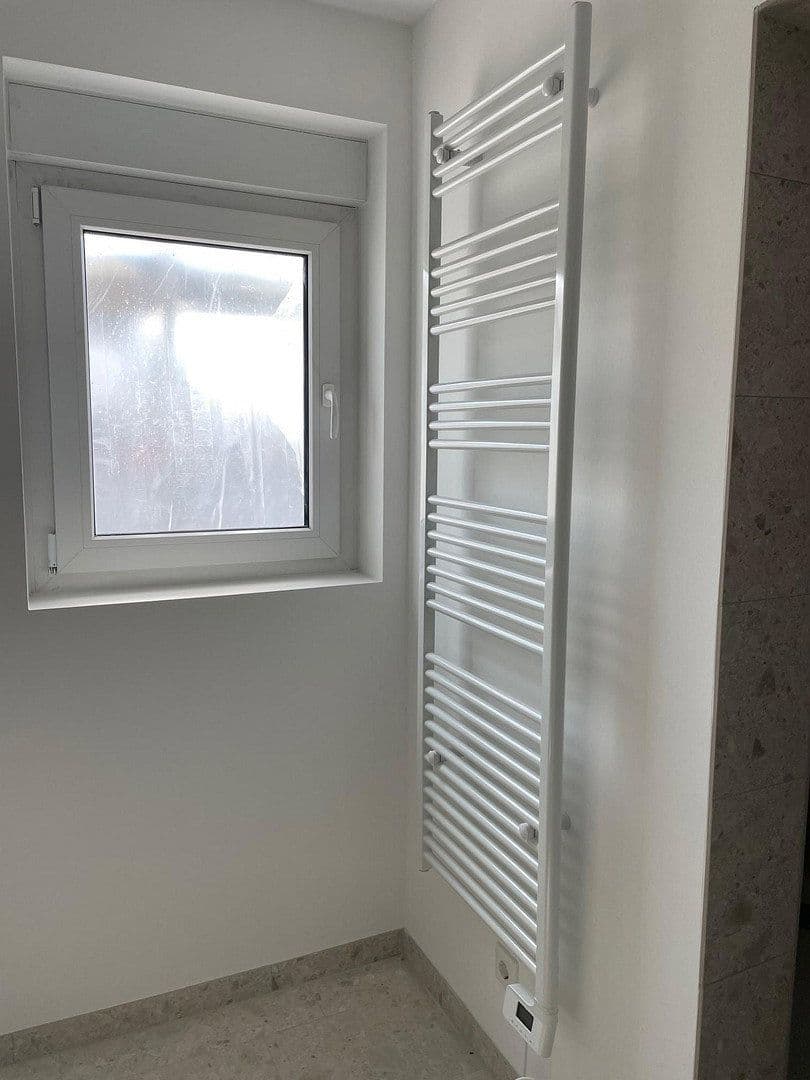 Pronájem bytu 4+1 100 m², Rodenbach, Porýní-Falc Pronájem bytu 4+1 100 m², Rodenbach, Porýní-Falc