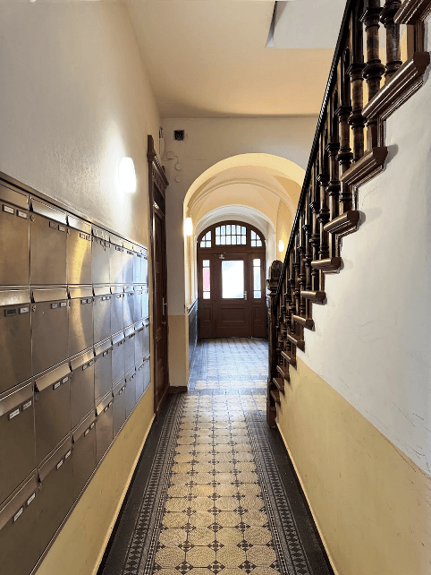 Prodej nebytového prostoru 140 m², Berlin, Berlín Prodej nebytového prostoru 140 m², Berlin, Berlín