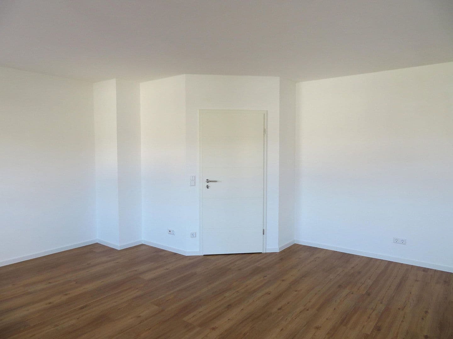 Pronájem bytu 4+1 104 m², Hetzerath, Porýní-Falc Pronájem bytu 4+1 104 m², Hetzerath, Porýní-Falc