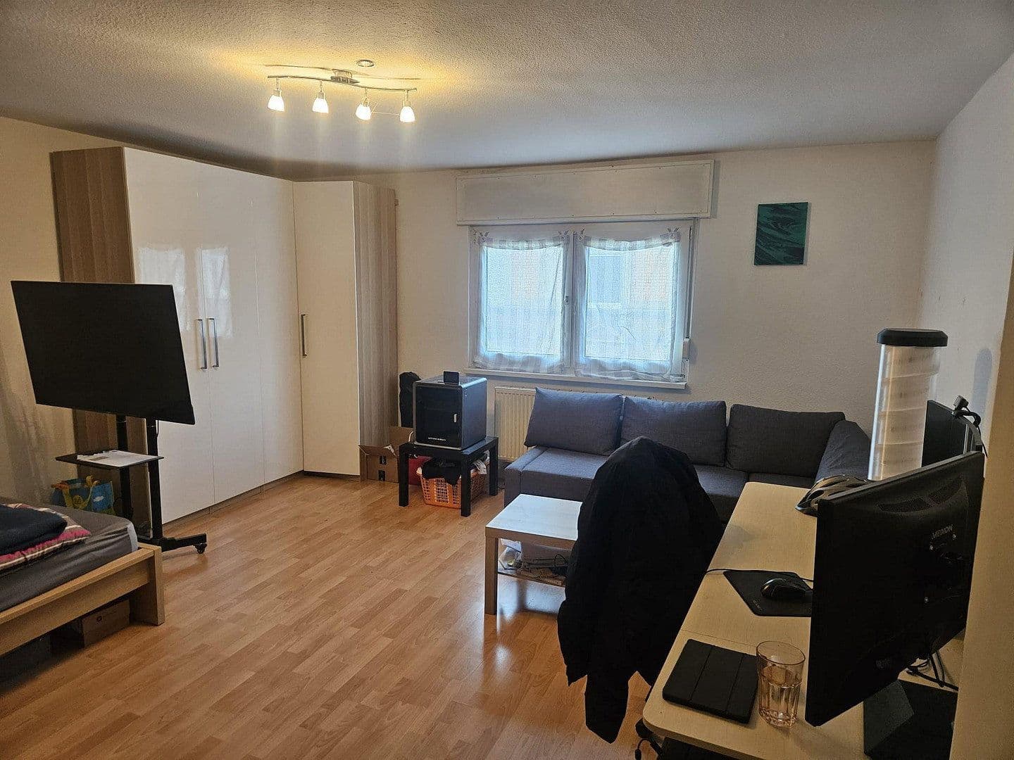 Pronájem bytu 3+1 96 m², Karlsruhe, Bádensko-Württembersko Pronájem bytu 3+1 96 m², Karlsruhe, Bádensko-Württembersko