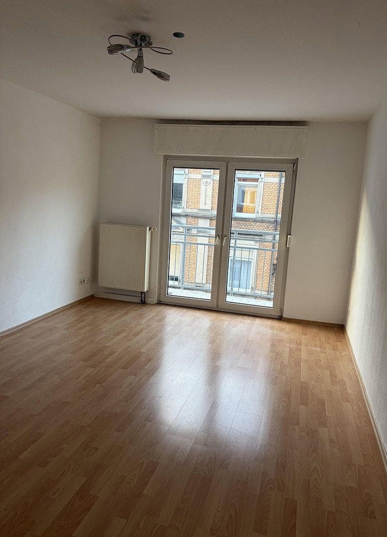 Pronájem bytu 3+1 96 m², Karlsruhe, Bádensko-Württembersko Pronájem bytu 3+1 96 m², Karlsruhe, Bádensko-Württembersko