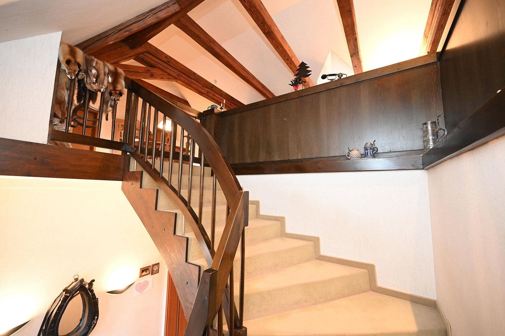 Pronájem bytu 5+1 165 m², Schlosshof 3, Pyrbaum, Bavorsko Pronájem bytu 5+1 165 m², Schlosshof 3, Pyrbaum, Bavorsko