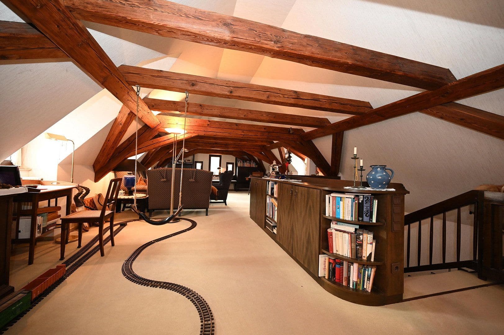 Pronájem bytu 5+1 165 m², Schlosshof 3, Pyrbaum, Bavorsko Pronájem bytu 5+1 165 m², Schlosshof 3, Pyrbaum, Bavorsko