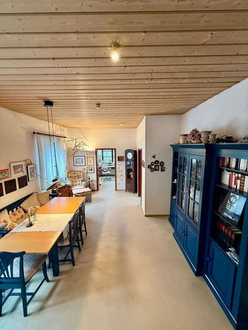 Pronájem bytu 5+1 165 m², Schlosshof 3, Pyrbaum, Bavorsko Pronájem bytu 5+1 165 m², Schlosshof 3, Pyrbaum, Bavorsko