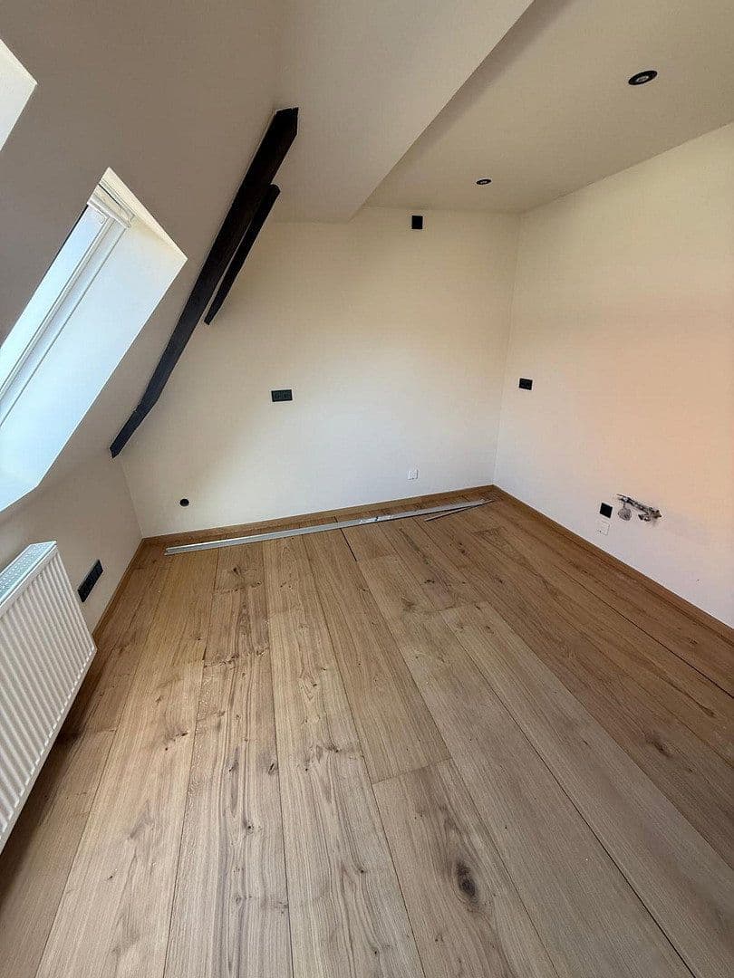 Pronájem bytu 4+1 163 m², Martkplatz 6, Allersberg, Bavorsko Pronájem bytu 4+1 163 m², Martkplatz 6, Allersberg, Bavorsko