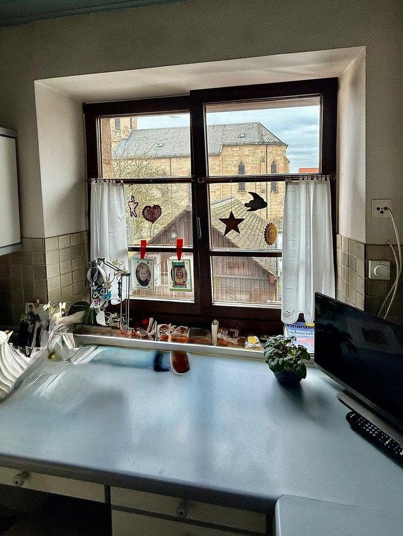 Pronájem bytu 5+1 165 m², Schlosshof 3, Pyrbaum, Bavorsko Pronájem bytu 5+1 165 m², Schlosshof 3, Pyrbaum, Bavorsko