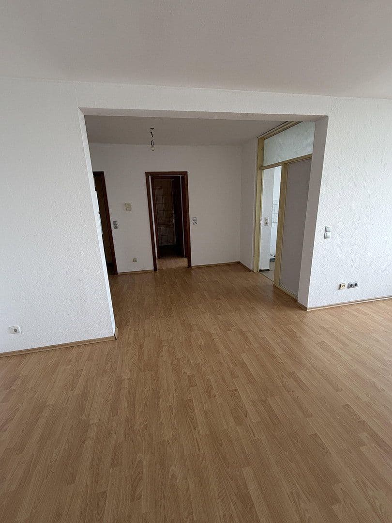 Pronájem bytu 2+1 64 m², Südring 1c, Hattersheim am Main, Hessen Pronájem bytu 2+1 64 m², Südring 1c, Hattersheim am Main, Hessen
