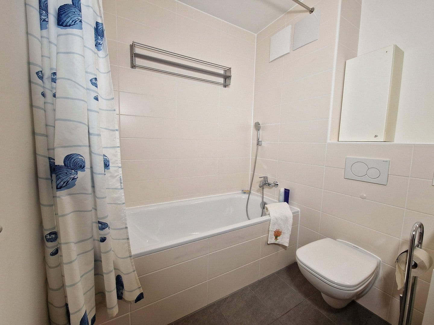 Prodej bytu 4+1 92 m², Landsberger Str. 1b, Germering, Bavorsko Prodej bytu 4+1 92 m², Landsberger Str. 1b, Germering, Bavorsko