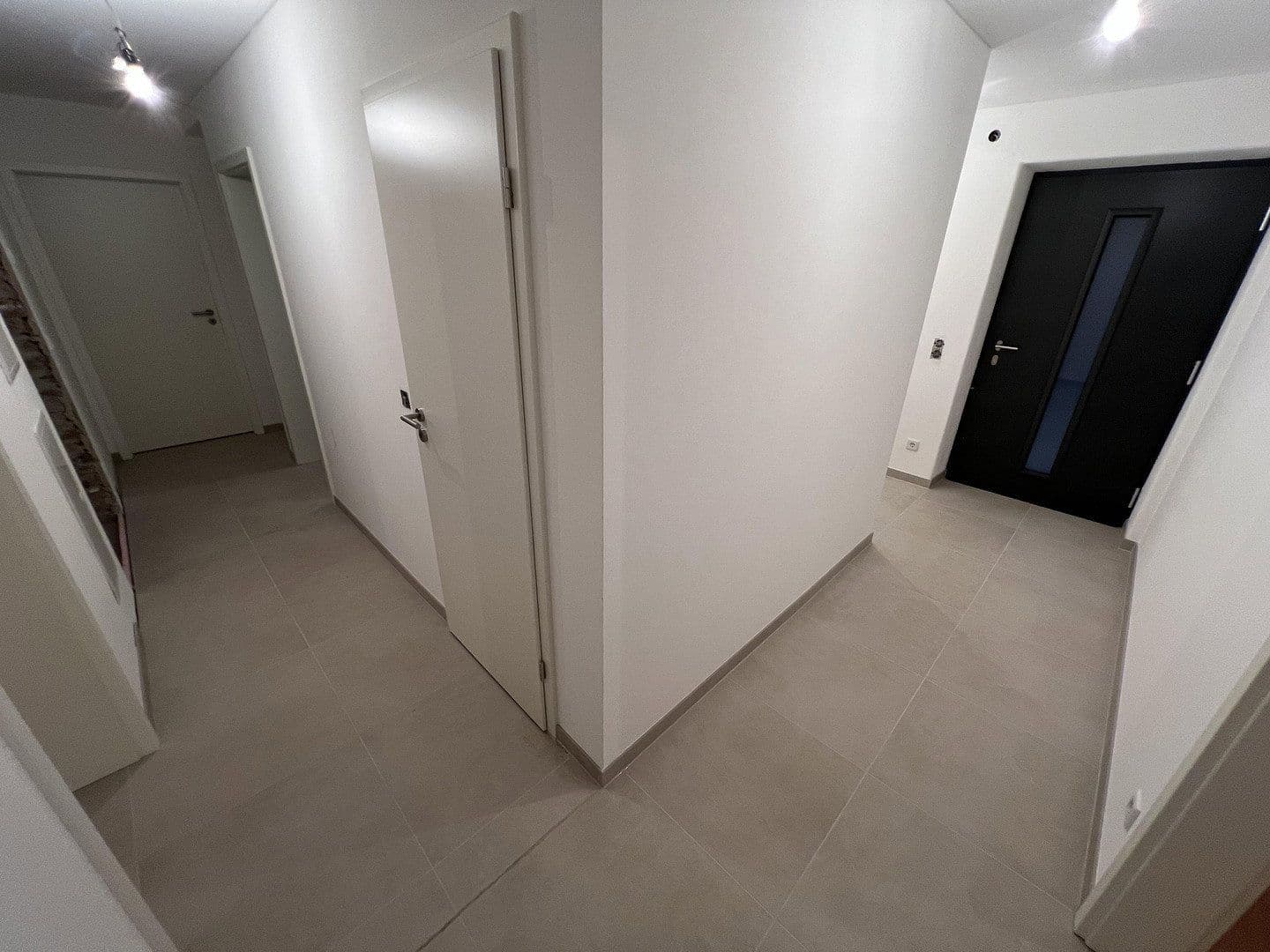 Pronájem bytu 4+1 92 m², Ammerndorf, Bavorsko Pronájem bytu 4+1 92 m², Ammerndorf, Bavorsko