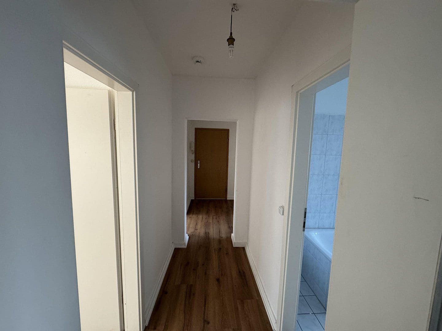 Pronájem bytu 3+1 60 m², Hauptstraße 8, Warlitz, Mecklenburg-Vorpommern Pronájem bytu 3+1 60 m², Hauptstraße 8, Warlitz, Mecklenburg-Vorpommern