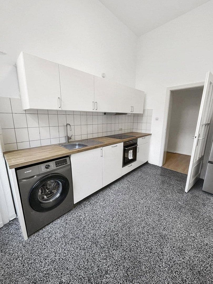 Pronájem bytu 3+1 74 m², Kommandanturstraße 10, Hannover, Dolní Sasko Pronájem bytu 3+1 74 m², Kommandanturstraße 10, Hannover, Dolní Sasko