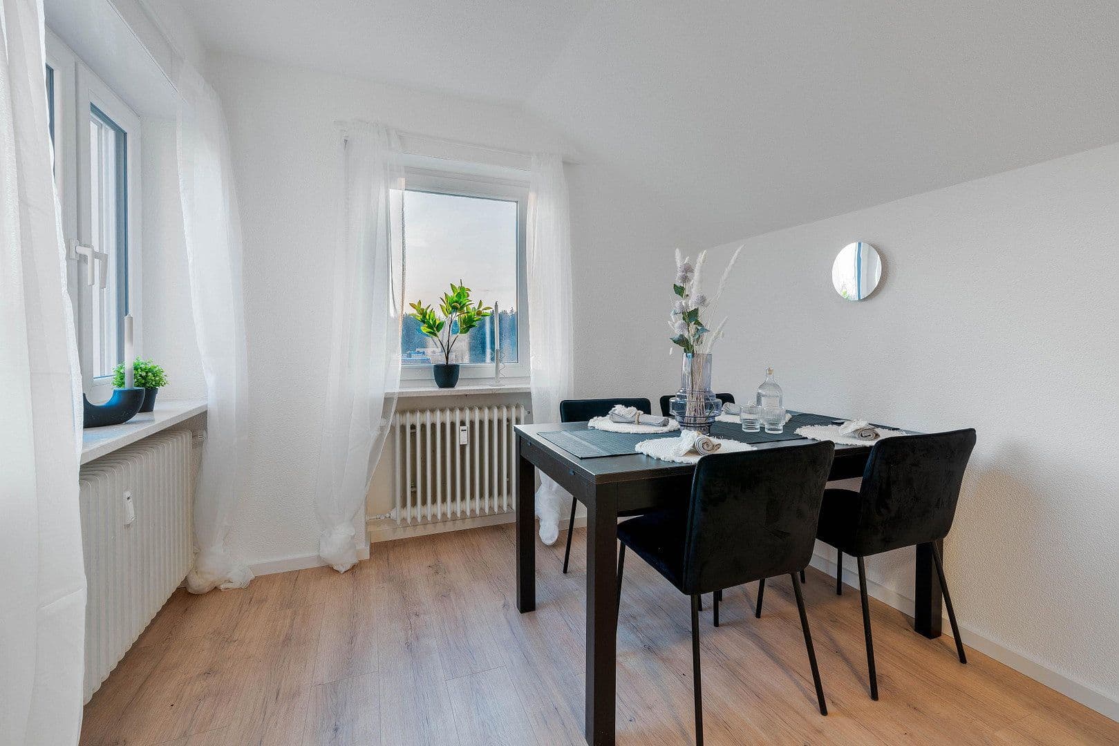 Prodej bytu 3+1 74 m², Ulm, Bádensko-Württembersko Prodej bytu 3+1 74 m², Ulm, Bádensko-Württembersko