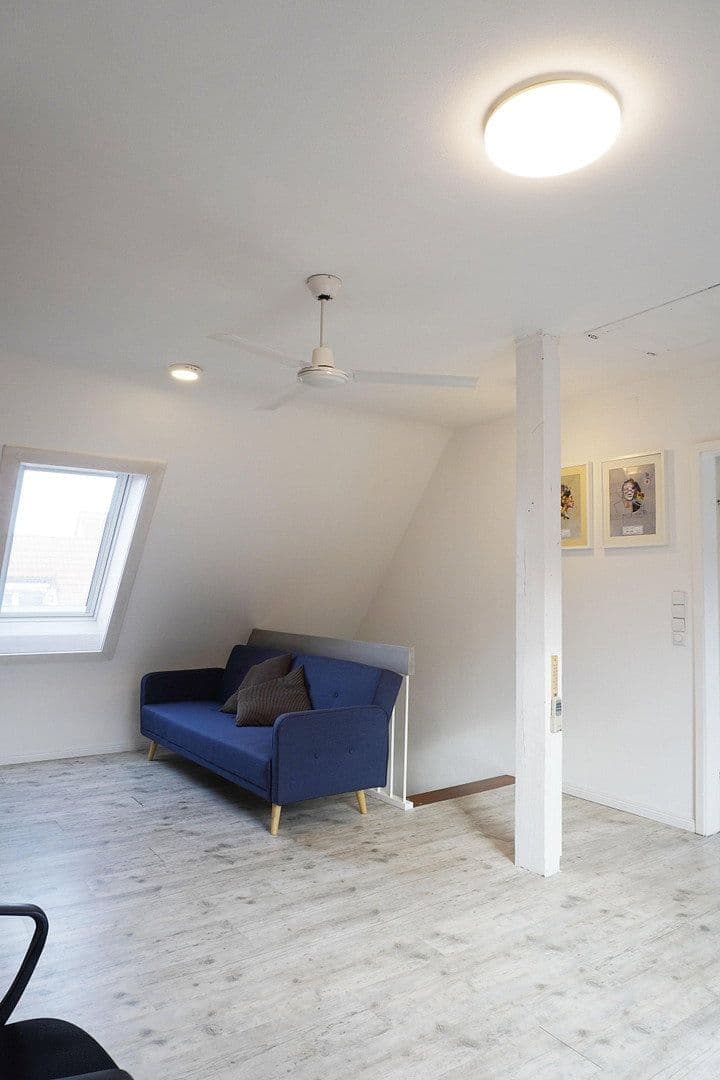 Prodej bytu 3+1 95 m², Kirchstrasse 18, Kernen im Remstal, Bádensko-Württembersko Prodej bytu 3+1 95 m², Kirchstrasse 18, Kernen im Remstal, Bádensko-Württembersko