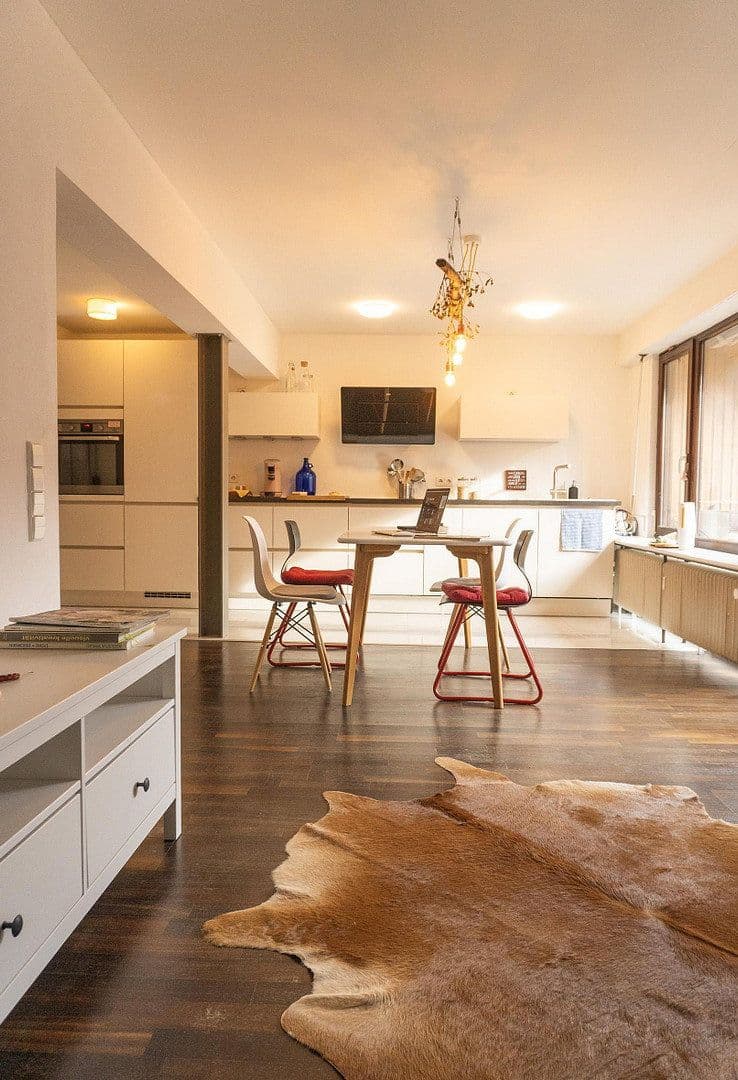 Prodej bytu 3+1 95 m², Kirchstrasse 18, Kernen im Remstal, Bádensko-Württembersko Prodej bytu 3+1 95 m², Kirchstrasse 18, Kernen im Remstal, Bádensko-Württembersko