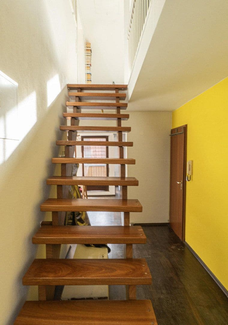 Prodej bytu 3+1 95 m², Kirchstrasse 18, Kernen im Remstal, Bádensko-Württembersko Prodej bytu 3+1 95 m², Kirchstrasse 18, Kernen im Remstal, Bádensko-Württembersko