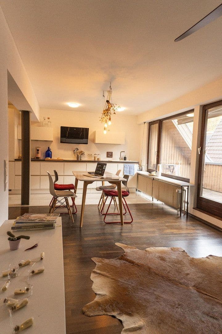 Prodej bytu 3+1 95 m², Kirchstrasse 18, Kernen im Remstal, Bádensko-Württembersko Prodej bytu 3+1 95 m², Kirchstrasse 18, Kernen im Remstal, Bádensko-Württembersko