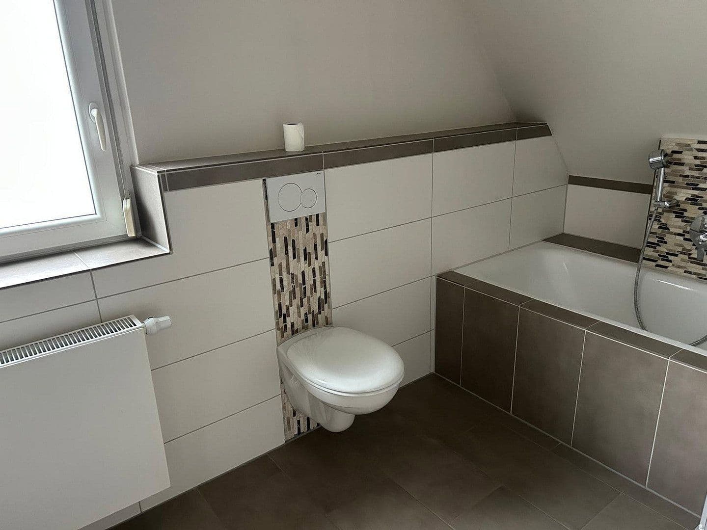 Prodej domu 145 m², pozemek 350 m², Robert-Koch-Weg 6, Böblingen, Bádensko-Württembersko Prodej domu 145 m², pozemek 350 m², Robert-Koch-Weg 6, Böblingen, Bádensko-Württembersko
