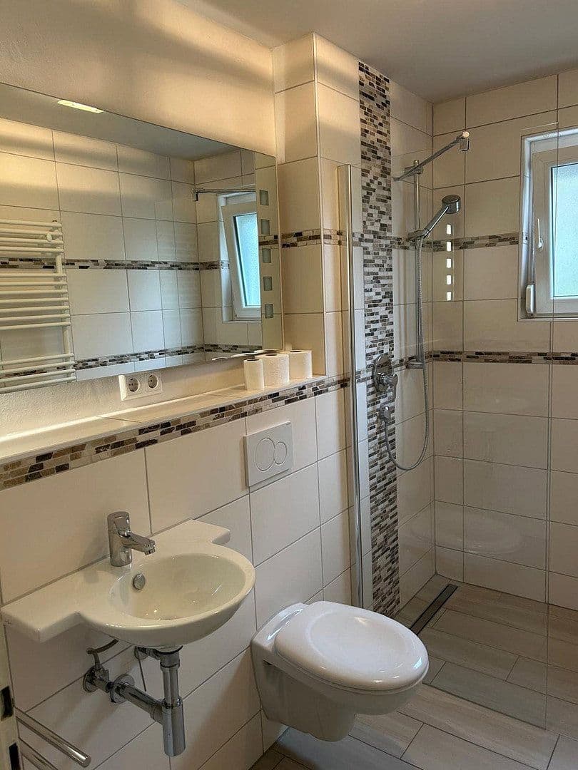 Prodej domu 145 m², pozemek 350 m², Robert-Koch-Weg 6, Böblingen, Bádensko-Württembersko Prodej domu 145 m², pozemek 350 m², Robert-Koch-Weg 6, Böblingen, Bádensko-Württembersko