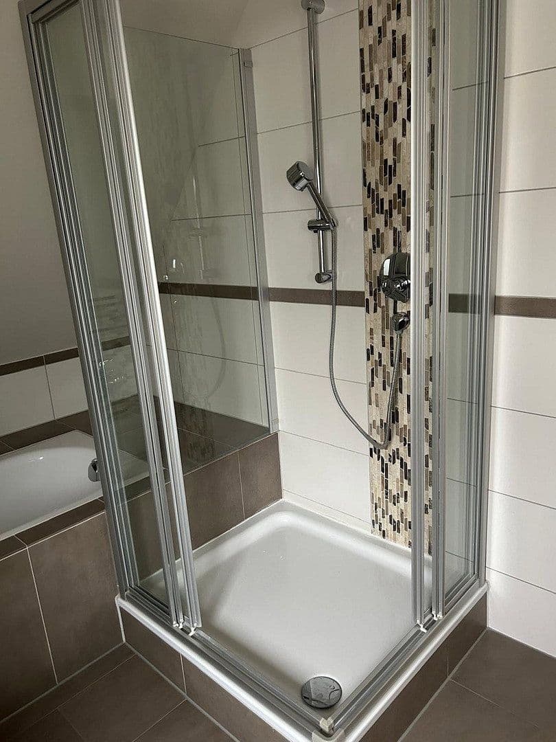 Prodej domu 145 m², pozemek 350 m², Robert-Koch-Weg 6, Böblingen, Bádensko-Württembersko Prodej domu 145 m², pozemek 350 m², Robert-Koch-Weg 6, Böblingen, Bádensko-Württembersko