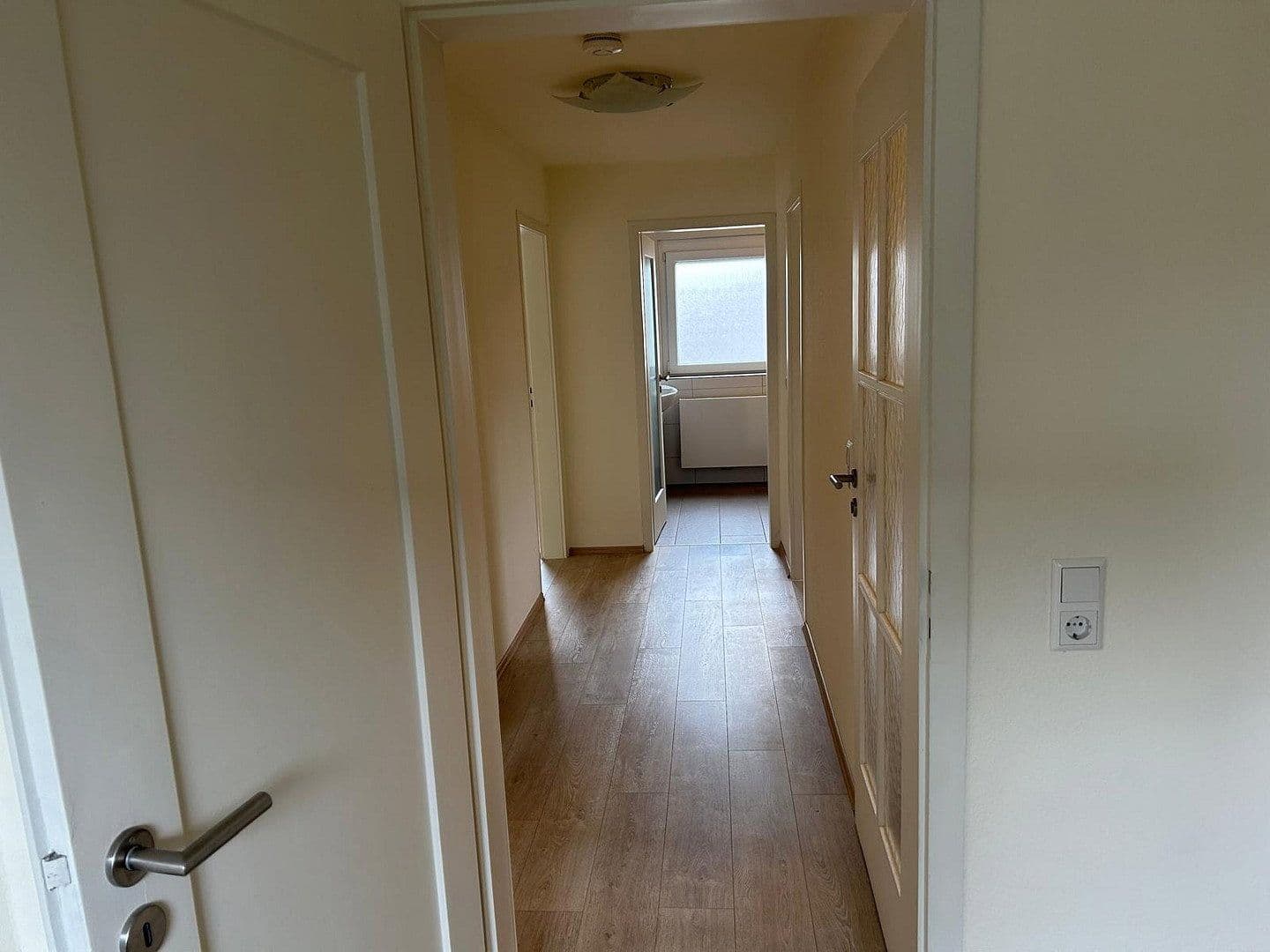 Prodej domu 145 m², pozemek 350 m², Robert-Koch-Weg 6, Böblingen, Bádensko-Württembersko Prodej domu 145 m², pozemek 350 m², Robert-Koch-Weg 6, Böblingen, Bádensko-Württembersko